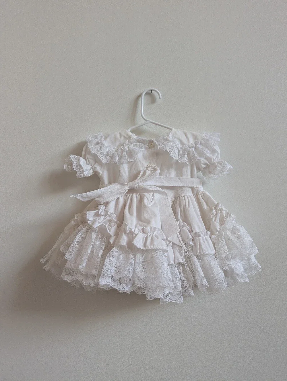 Vtg Lidl Dolly White 6-9m Southern Belle Dress Ruffles Frilly - Picture 4 of 6